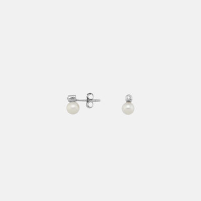 Diamond & Pearl Chic Earrings